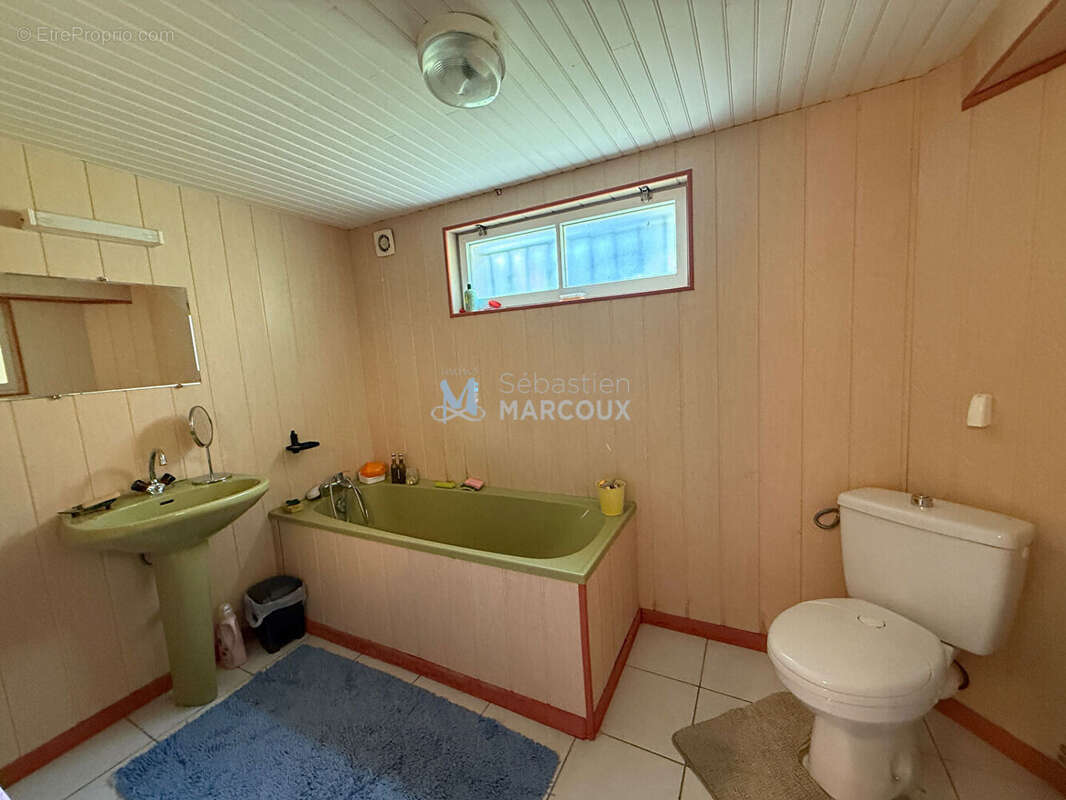 Maison à ROCHE-LA-MOLIERE