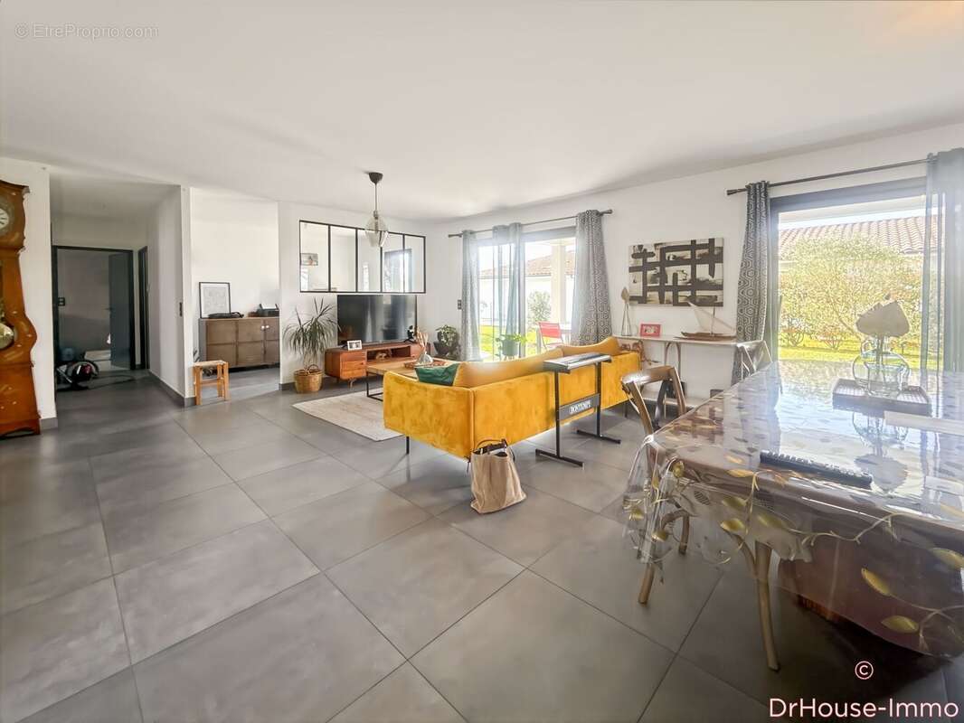 Maison à SAINT-JEAN-DE-MARSACQ