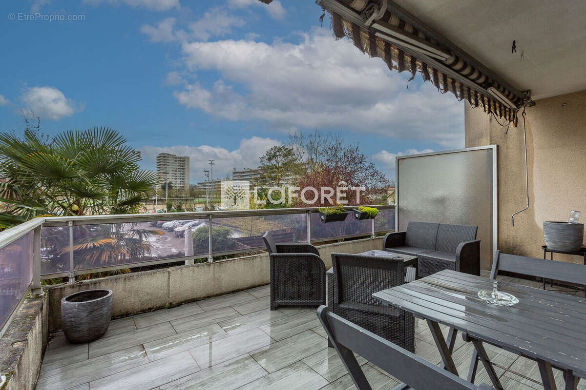 Appartement à VIRY-CHATILLON