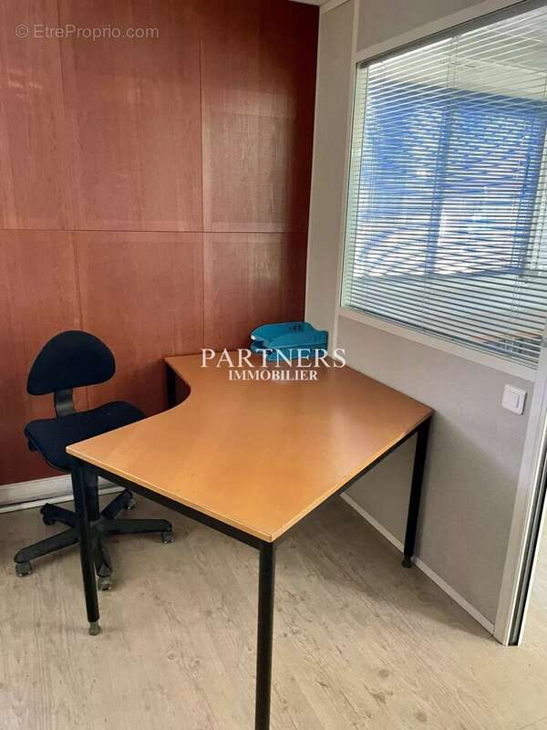 Commerce à AIX-EN-PROVENCE