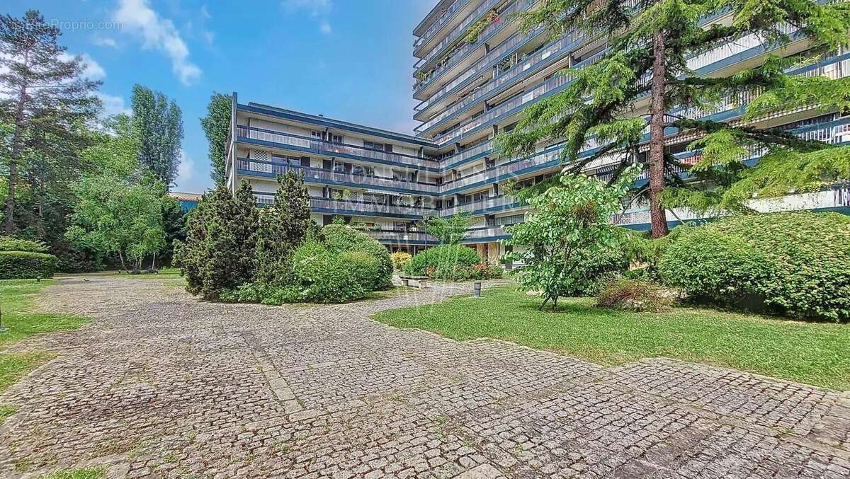 Appartement à BOULOGNE-BILLANCOURT