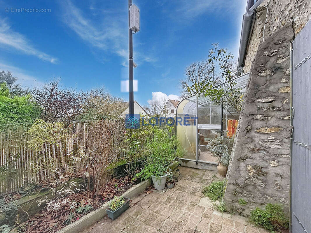 Appartement à SAINT-GERMAIN-LES-CORBEIL