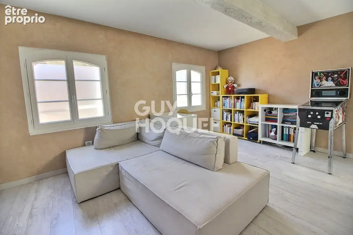 Appartement à TARASCON