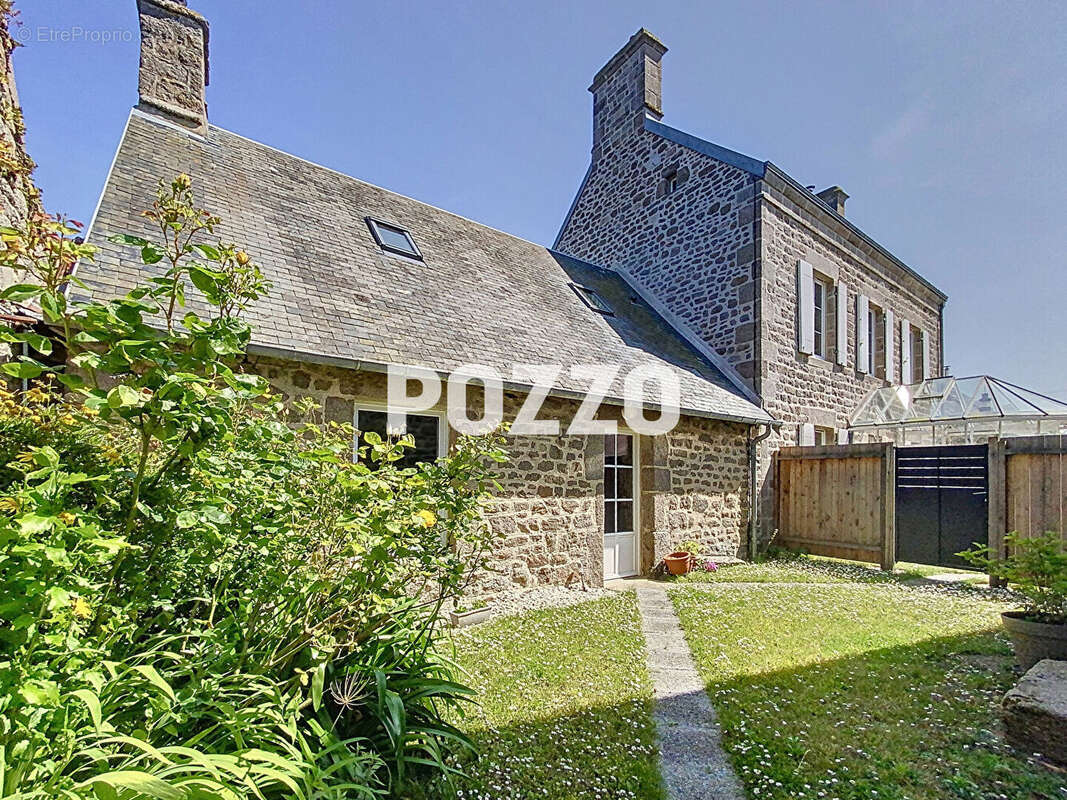 Maison à MONTFARVILLE