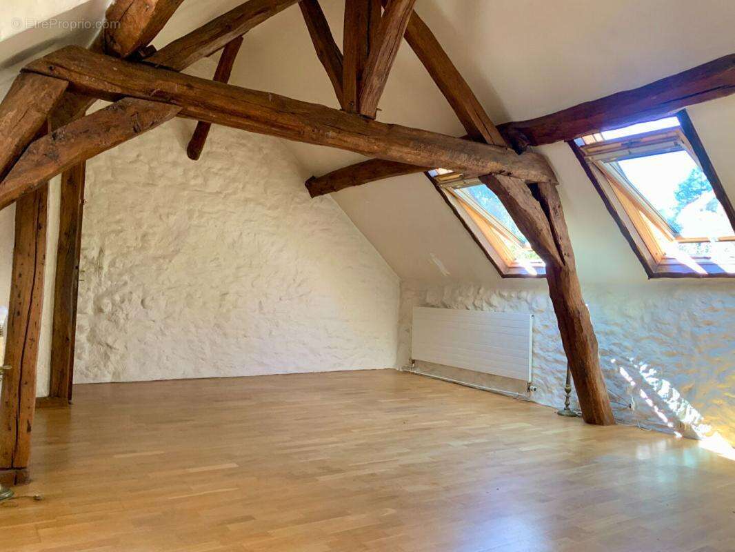 Maison à SAMOIS-SUR-SEINE