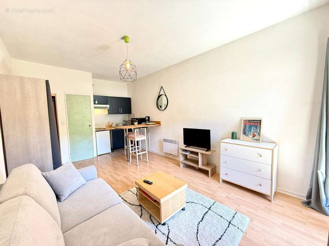 Appartement 24 m² à Prades  - photo 3
