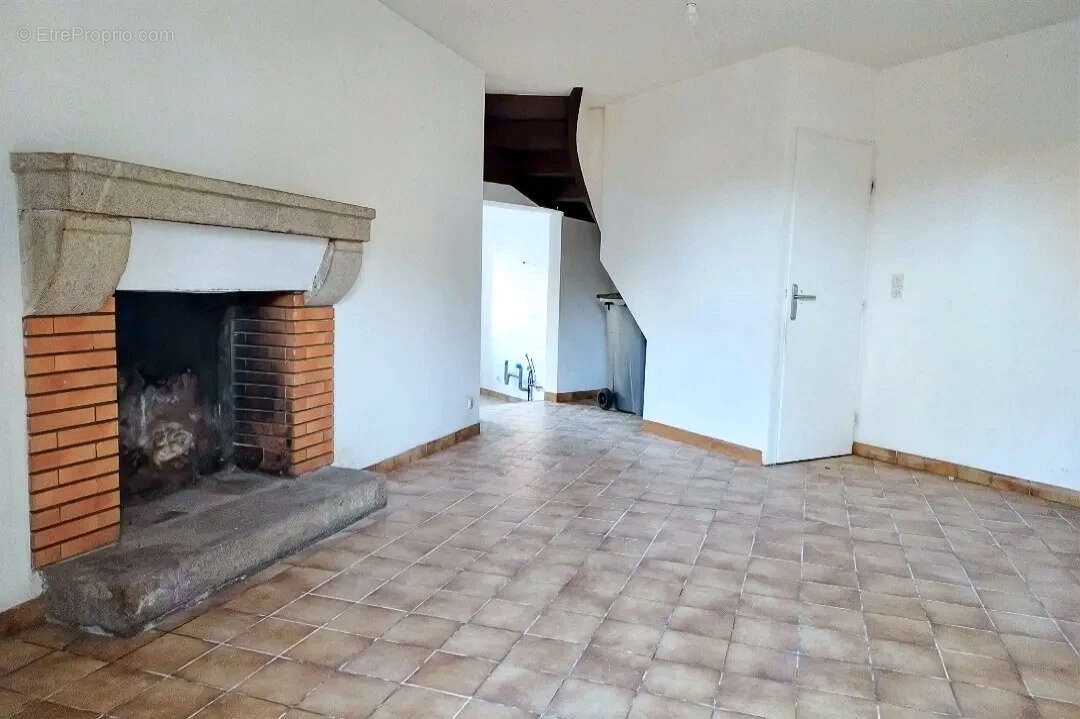 Maison à LEGE