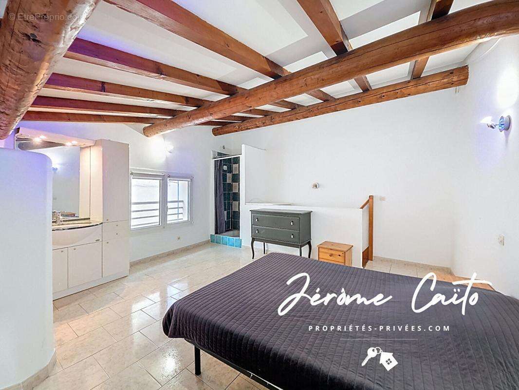 Maison à SAINT-GILLES