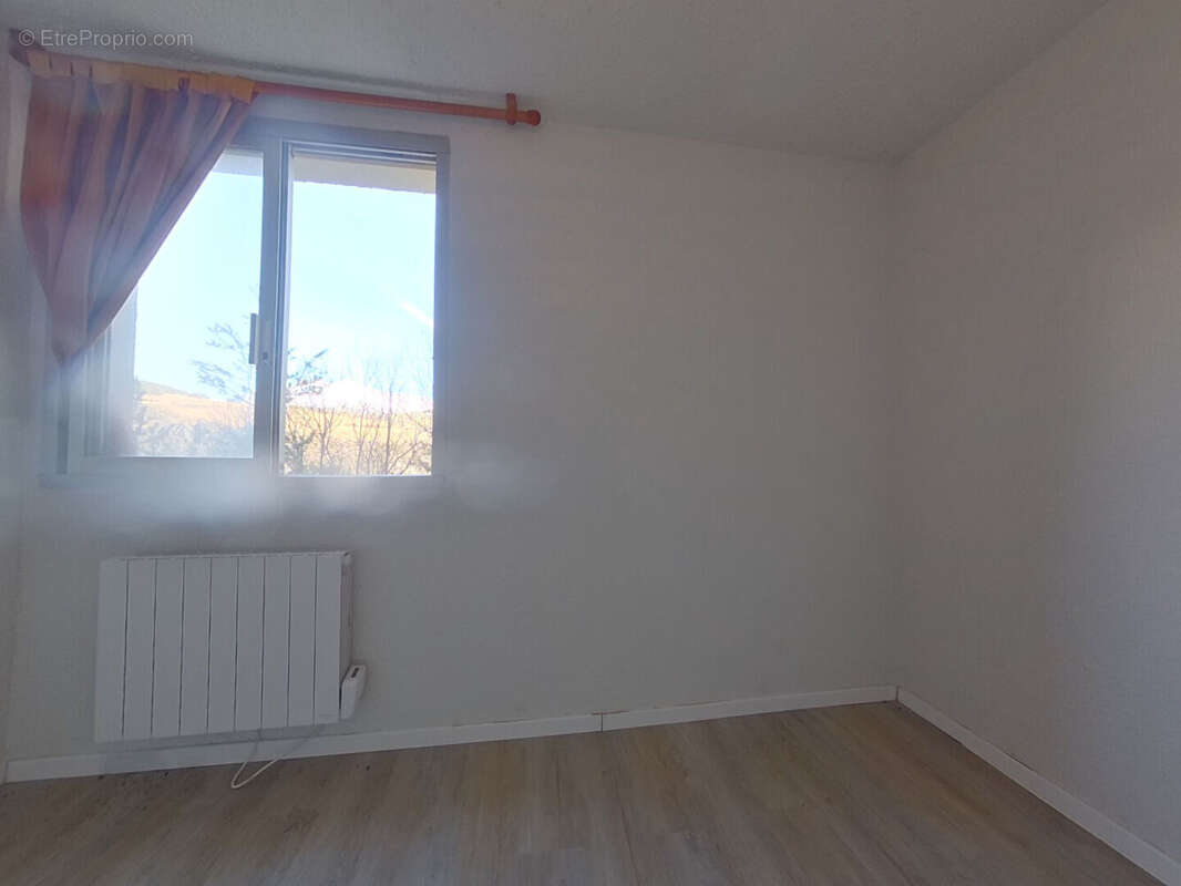 Appartement à LES THUILES