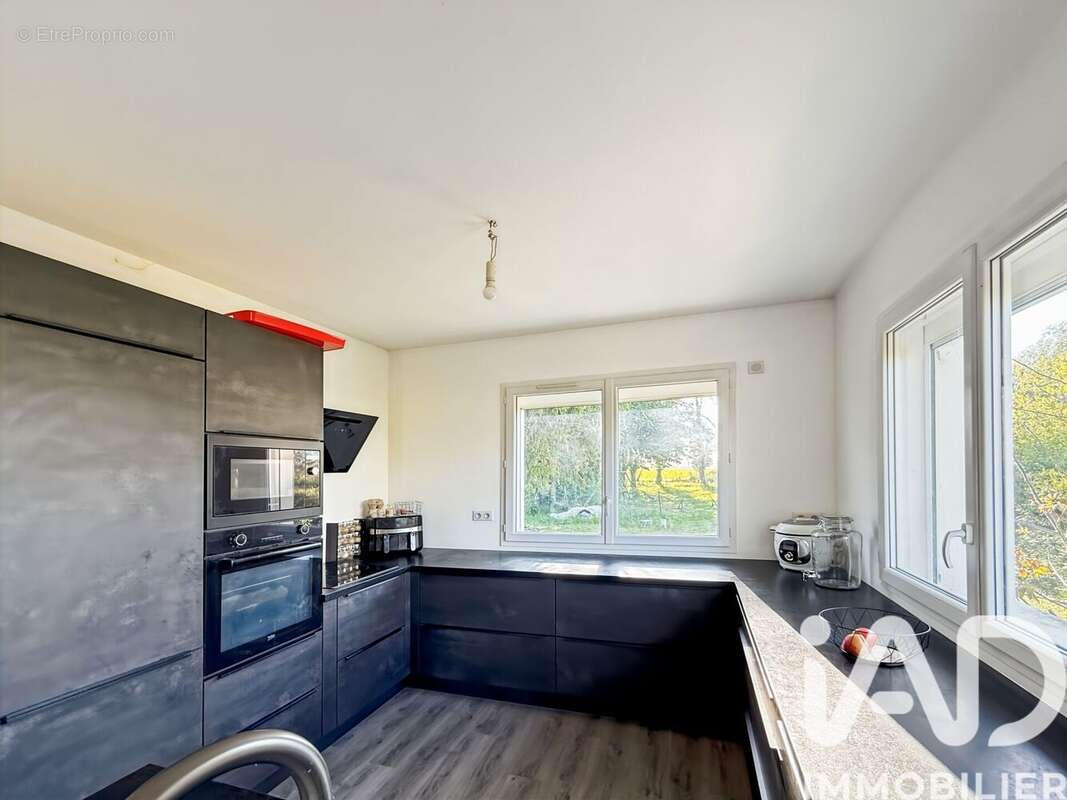 Photo 8 - Maison à COURLON-SUR-YONNE