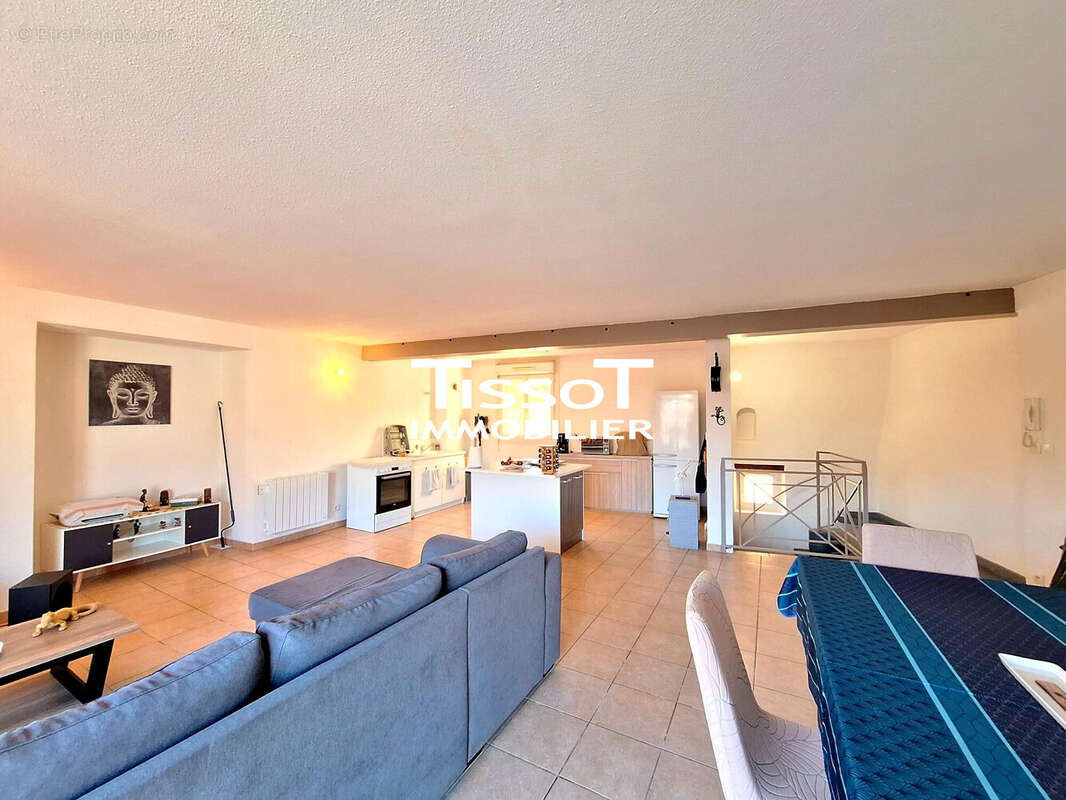 Appartement à SAINT-GENIES-DE-MALGOIRES