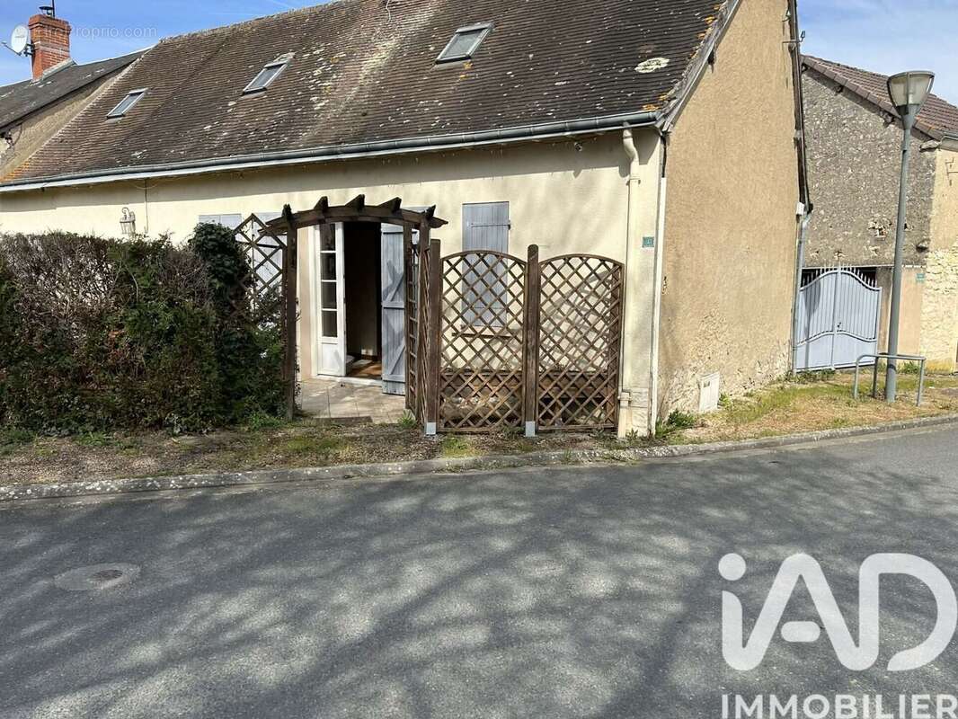 Photo 2 - Maison à CHASSENEUIL