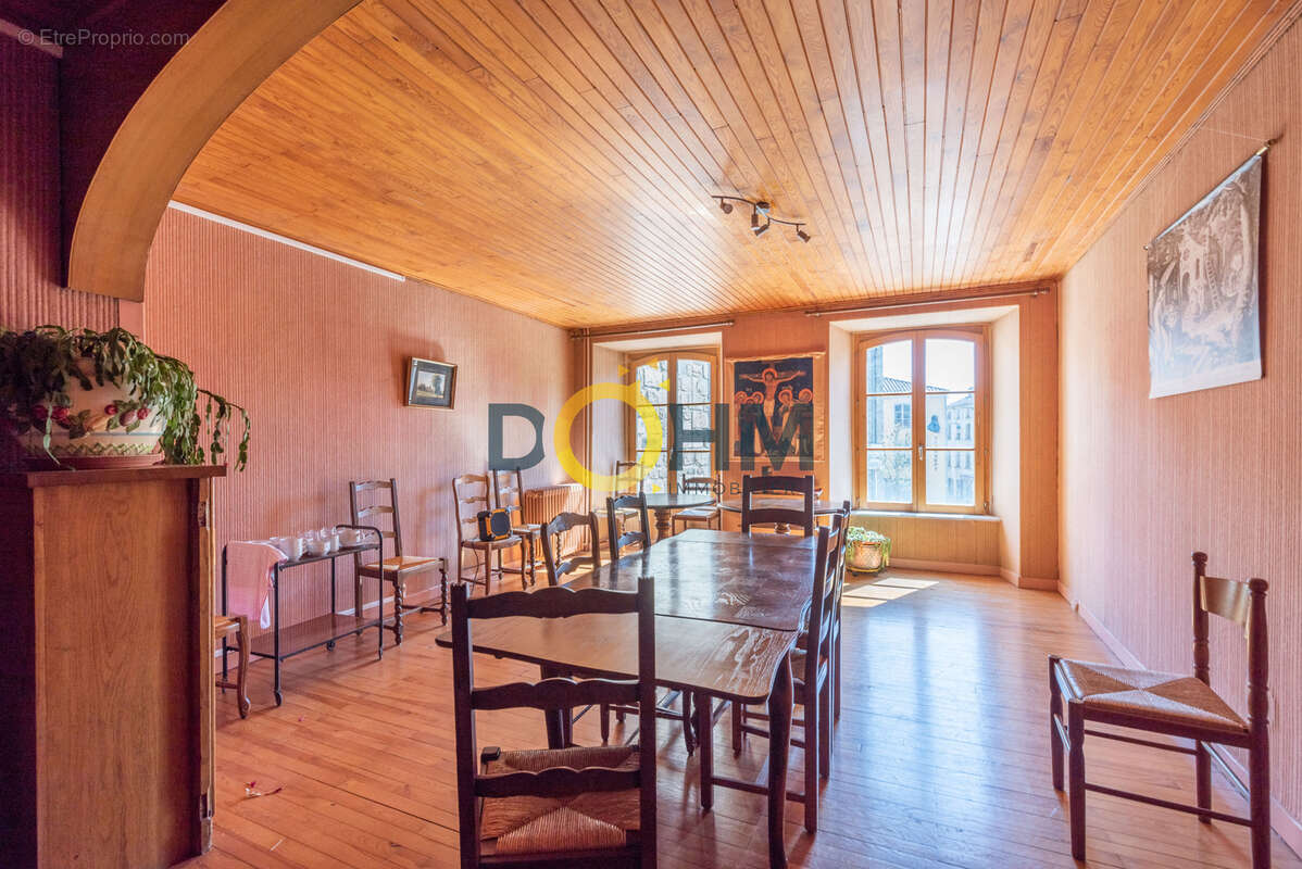 Maison à LA CHAISE-DIEU