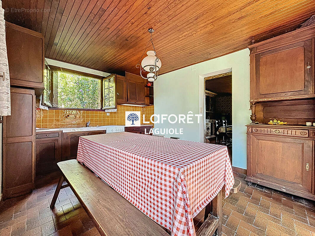 Maison à SAINT-HIPPOLYTE