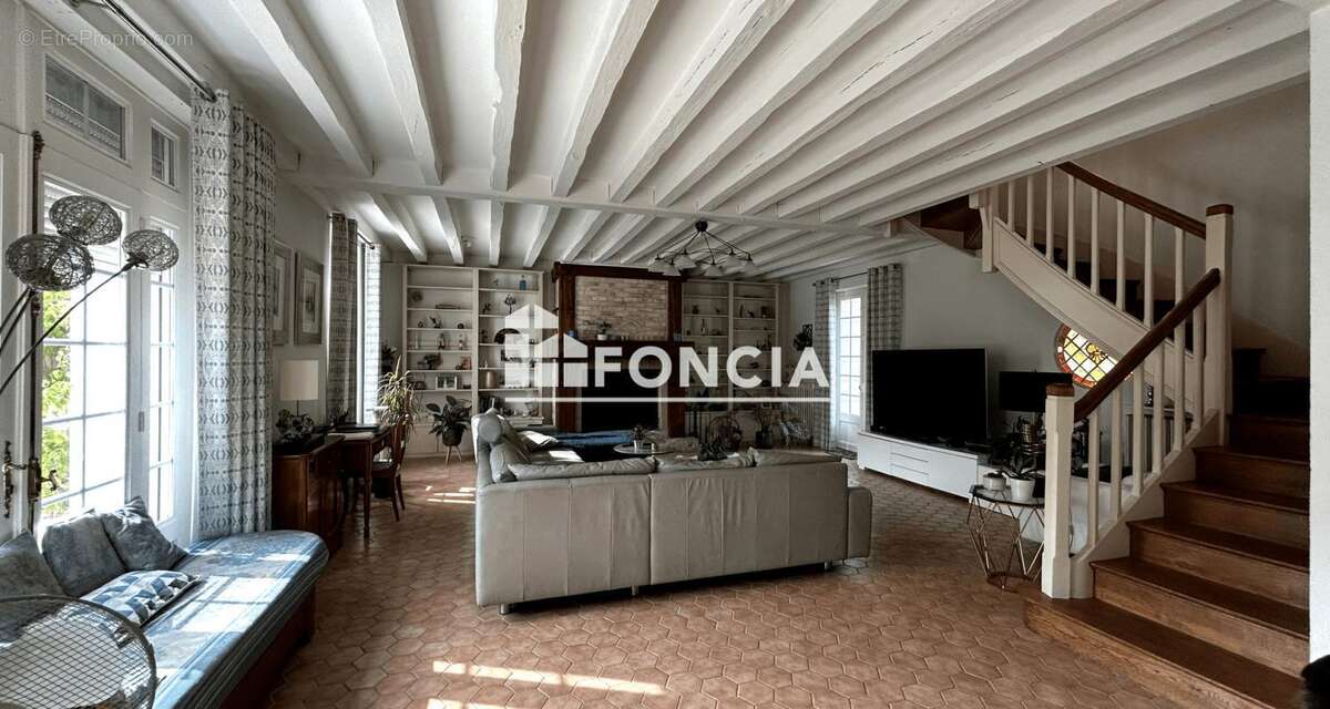Maison à FRANCUEIL