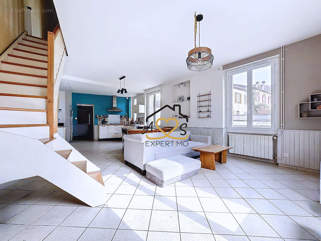 Maison familiale avec nombreuses dépendances   4 chambres   Terrain clos   Saint-Dier-d’Auvergne - photo 4