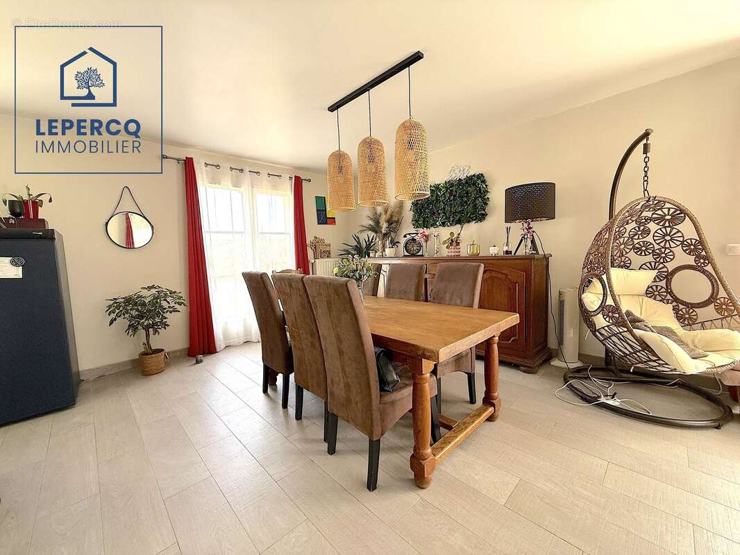 Maison 6 pièces 140 m² - photo 3