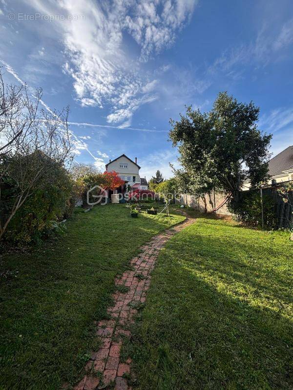 Maison à NEUILLY-PLAISANCE