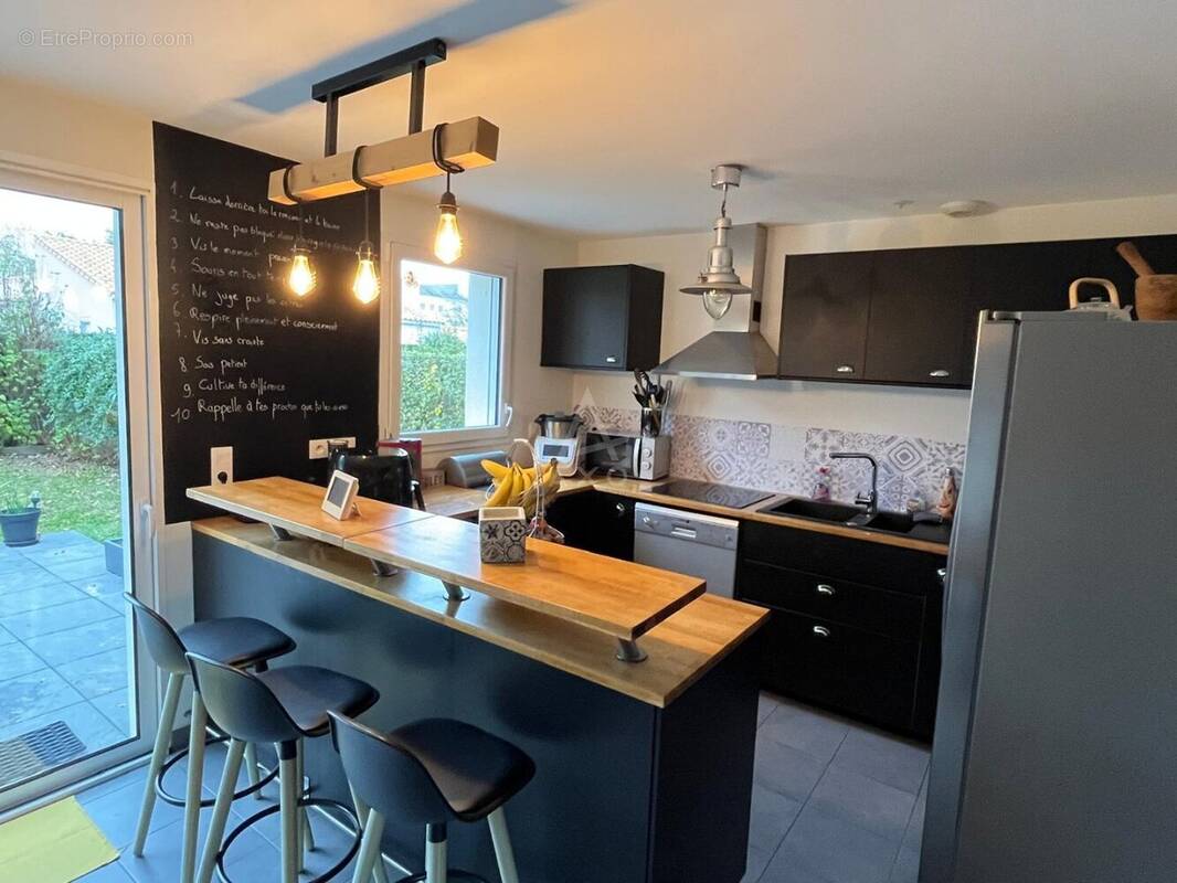 Maison à LES BROUZILS