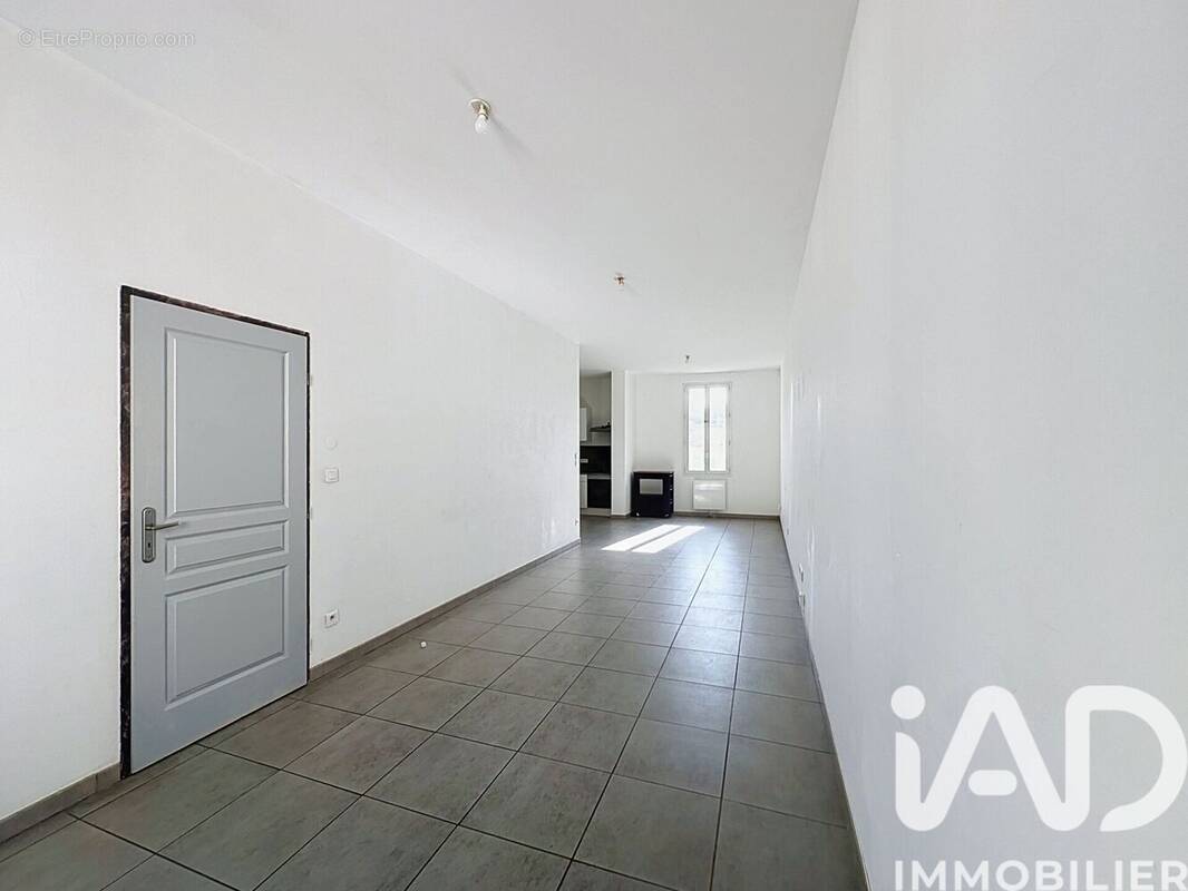 Photo 1 - Appartement à BEAUCAIRE