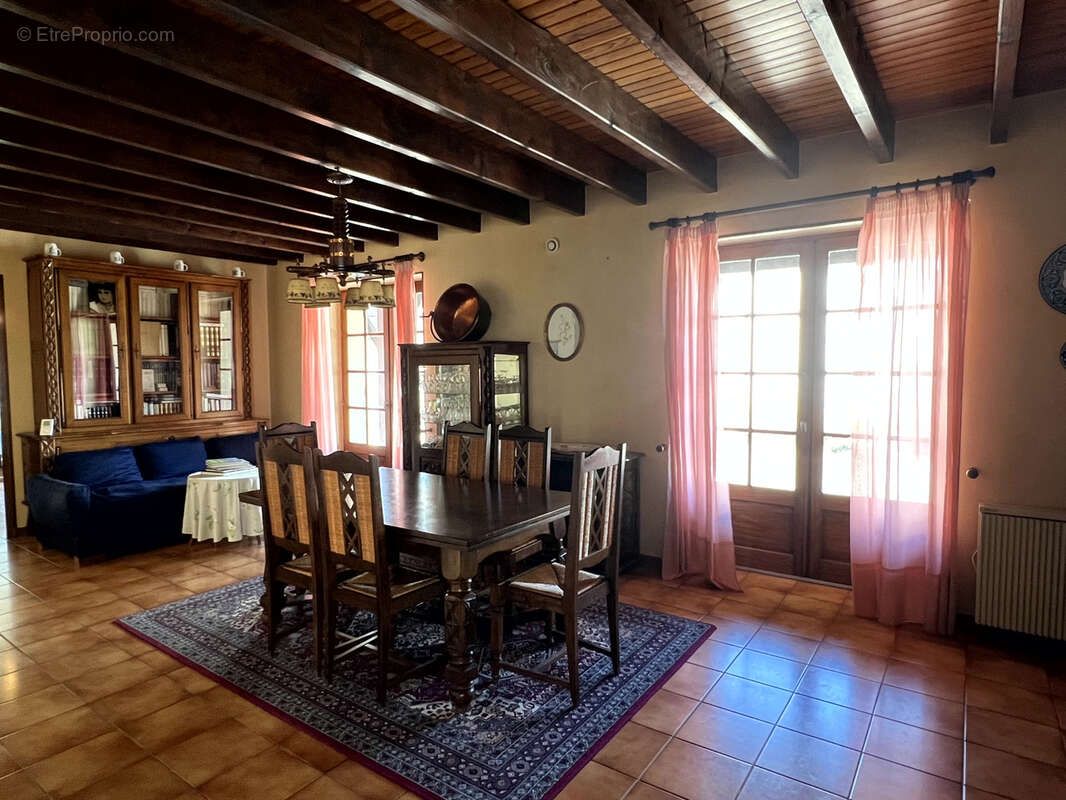 Maison à GONTAUD-DE-NOGARET