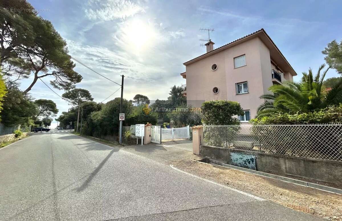 Appartement à FREJUS