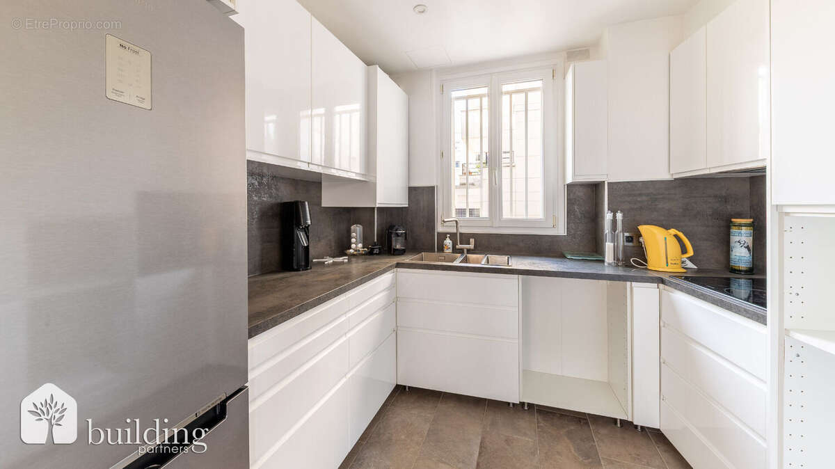 Appartement à LEVALLOIS-PERRET