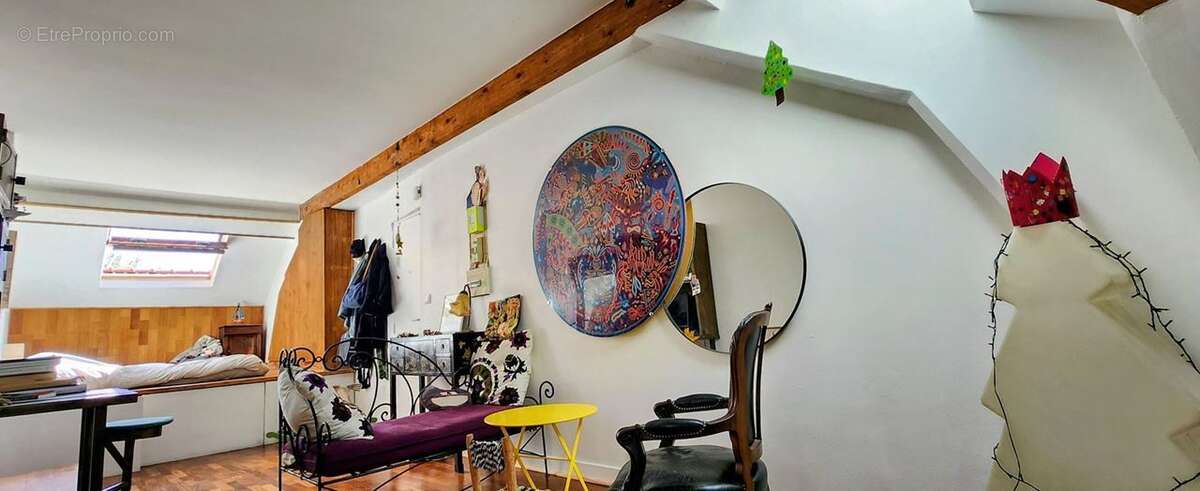 Appartement à PARIS-19E