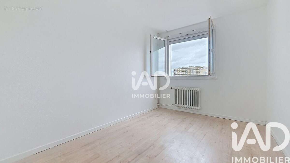 Appartement 58 m² à Orleans  - photo 7