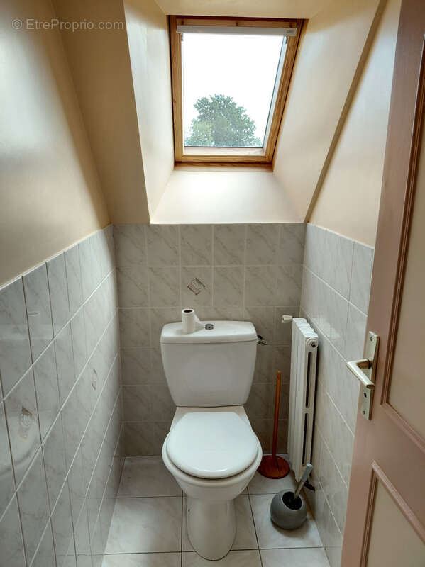 Grande maison familiale de 171 m2 à  LANVOLLON - photo 12