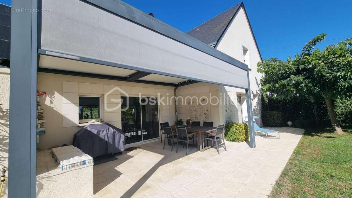 BERTHENAY 15 minutes de Tours - Maison de 180 M² - 3 Chambres dont deux suites parentales – salle de jeux (possibilité d’aménage - photo 2