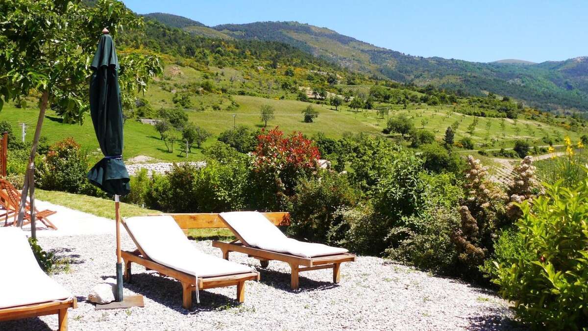 Maison à BUIS-LES-BARONNIES