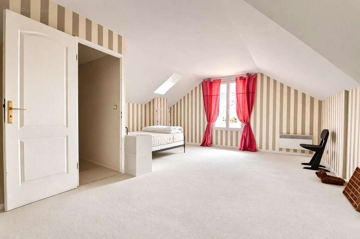 Maison à CROISSY-SUR-SEINE