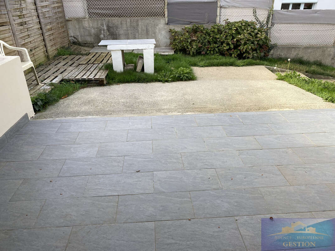 Maison avec 3 appartements - photo 24
