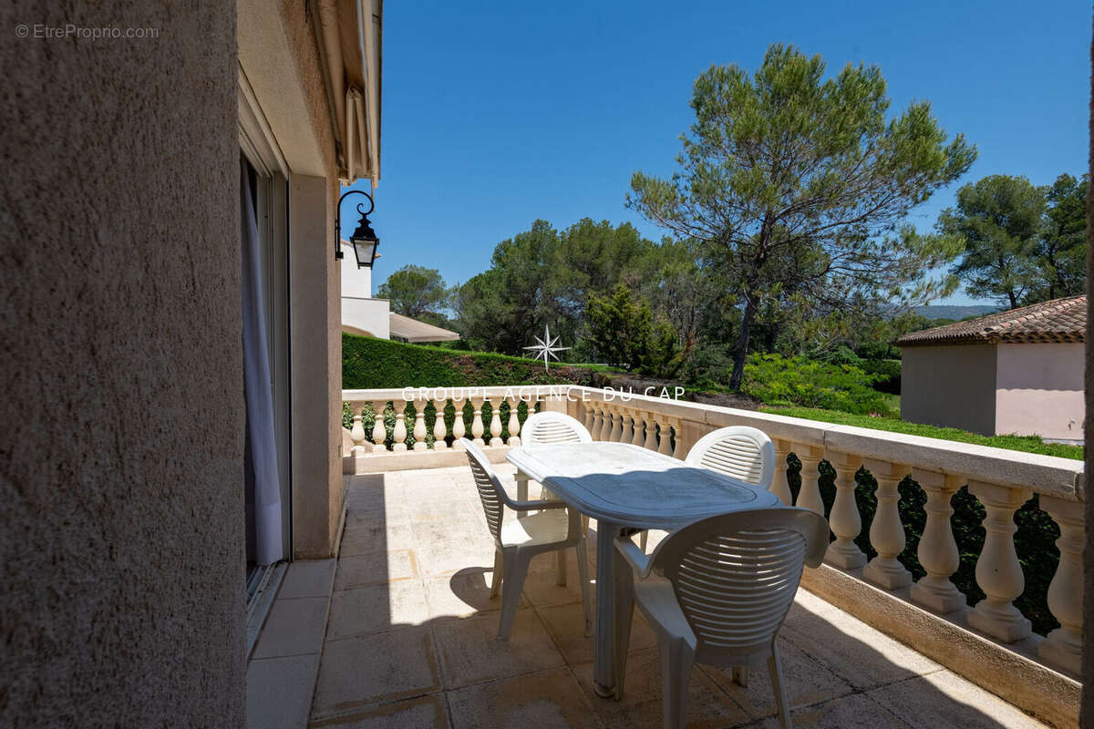 Maison à SAINT-RAPHAEL