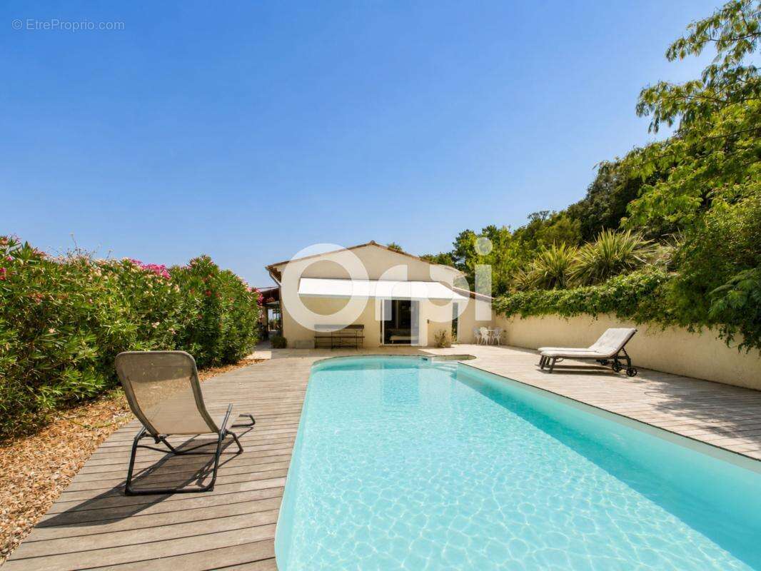 Villa individuelle renovee – vue panoramique - calme absolu - belles prestations - piscine / bassin poissons - jardin - photo 23