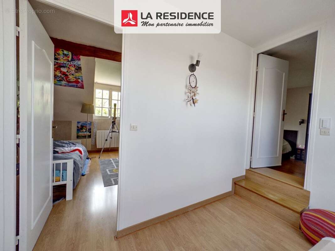 Maison 150 m² à Maule  - photo 9