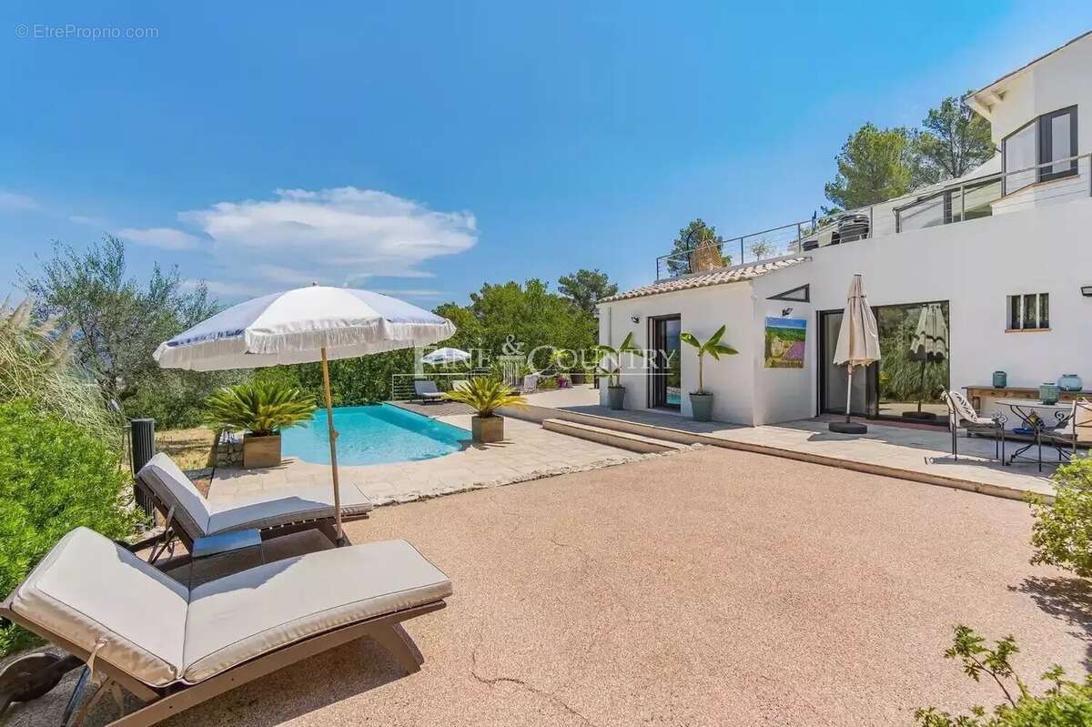 Vente Villa Tourrettes avec vue panoramique - photo 5