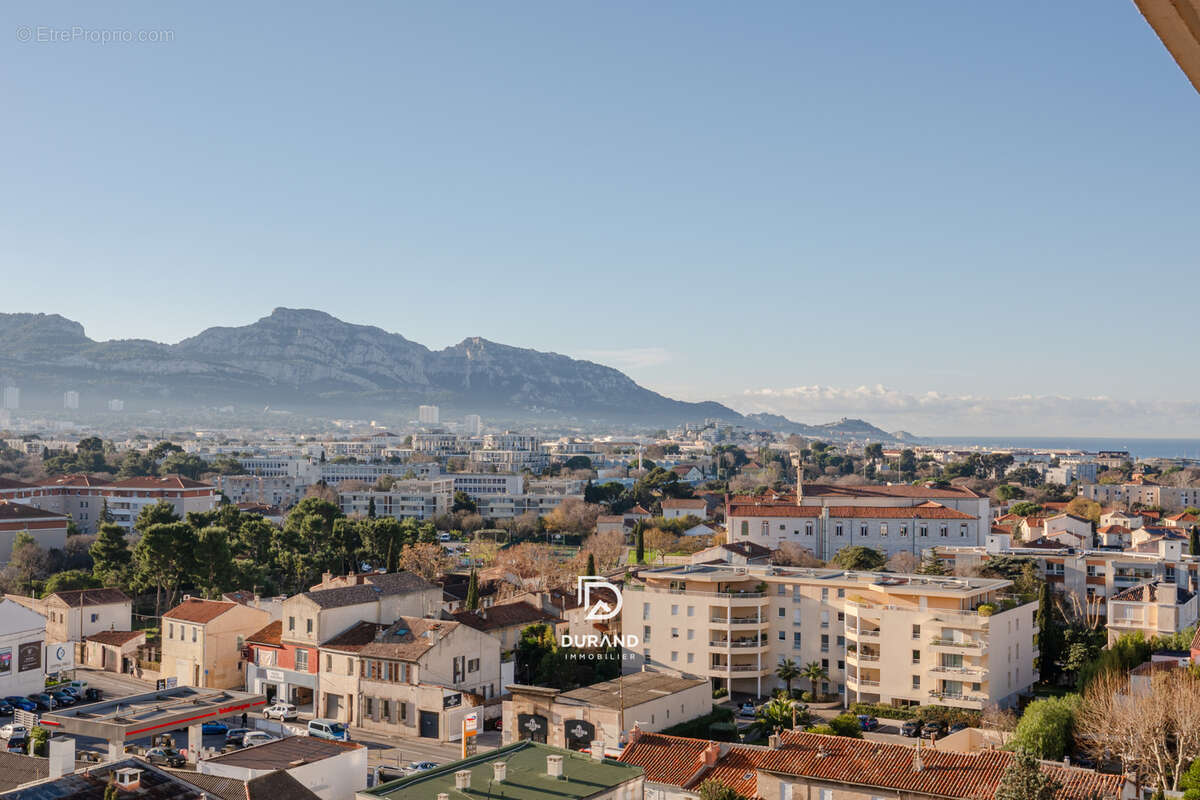 Appartement à MARSEILLE-8E