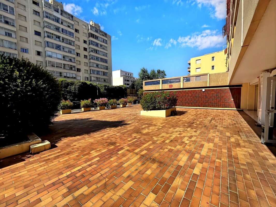 Appartement à MARSEILLE-8E