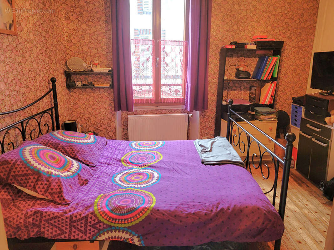 Maison à BUSSY-EN-OTHE