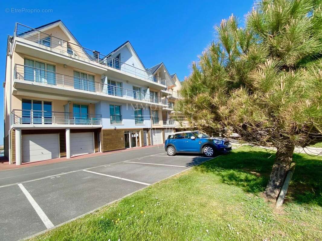 Appartement à DEAUVILLE