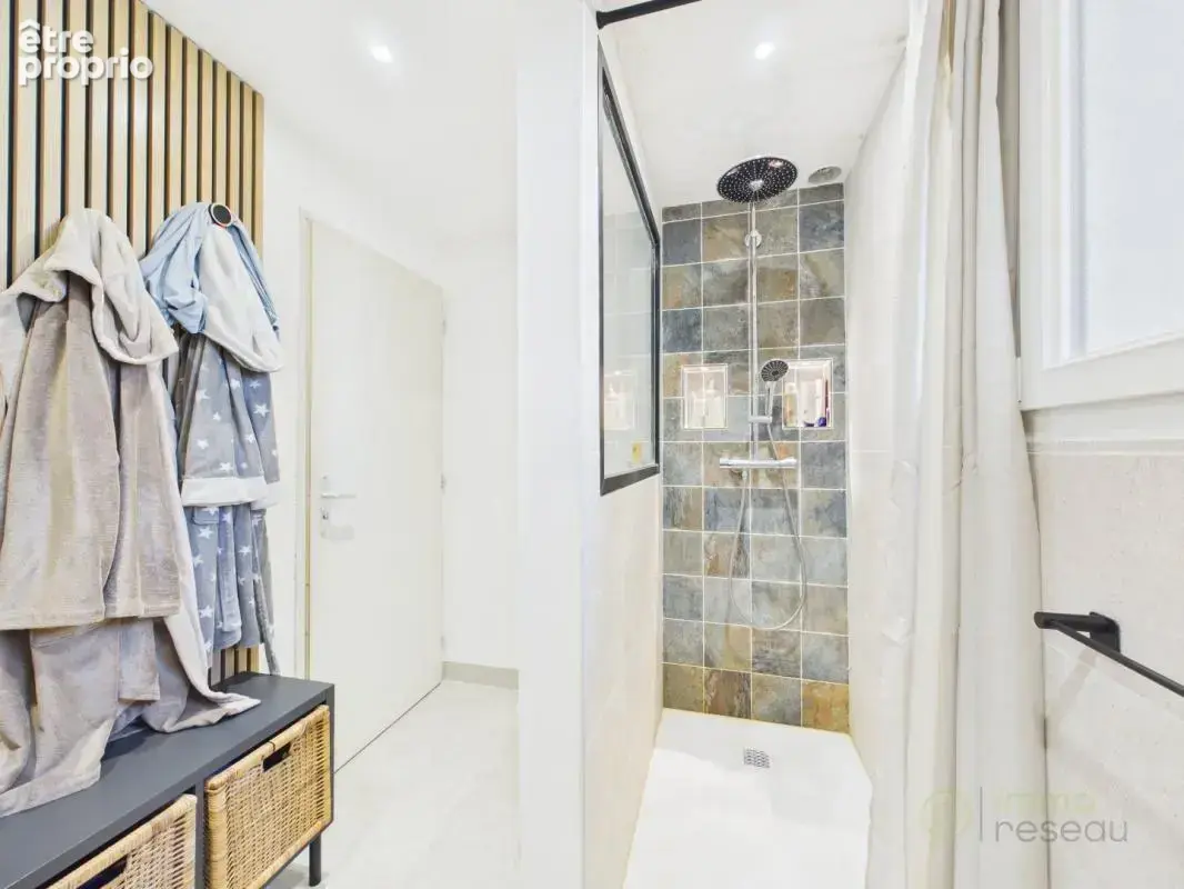 Maison 6 pièces 140 m² à vendre à Saint-Martial-De-Mirambeau (17150) - photo 9