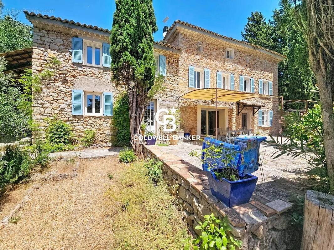 Maison à LORGUES