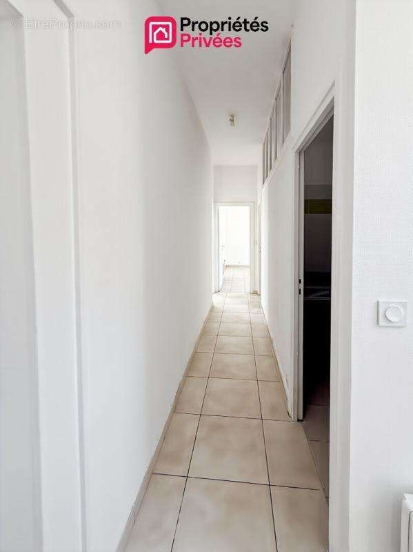 Chateaubriant - Maison  2 Appartements T3 - 6 pièce(s) 108 m2 - photo 6
