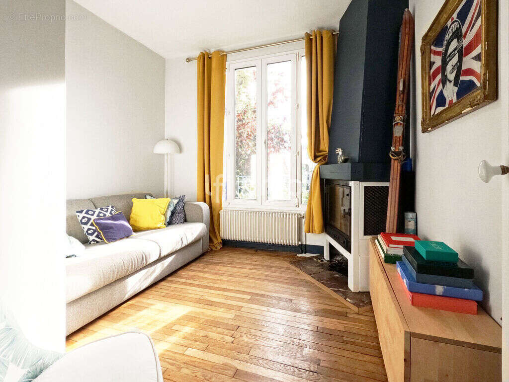 Belle meulière au cachet intemporel - photo 4