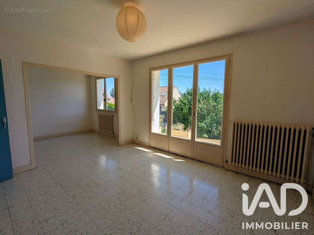 Maison 68 m² à Appoigny  - photo 7