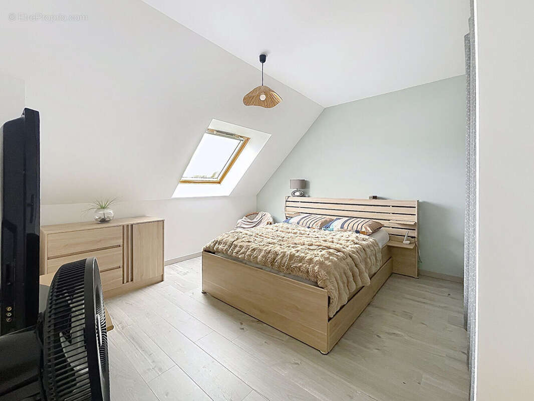 Maison à LE TOUR-DU-PARC