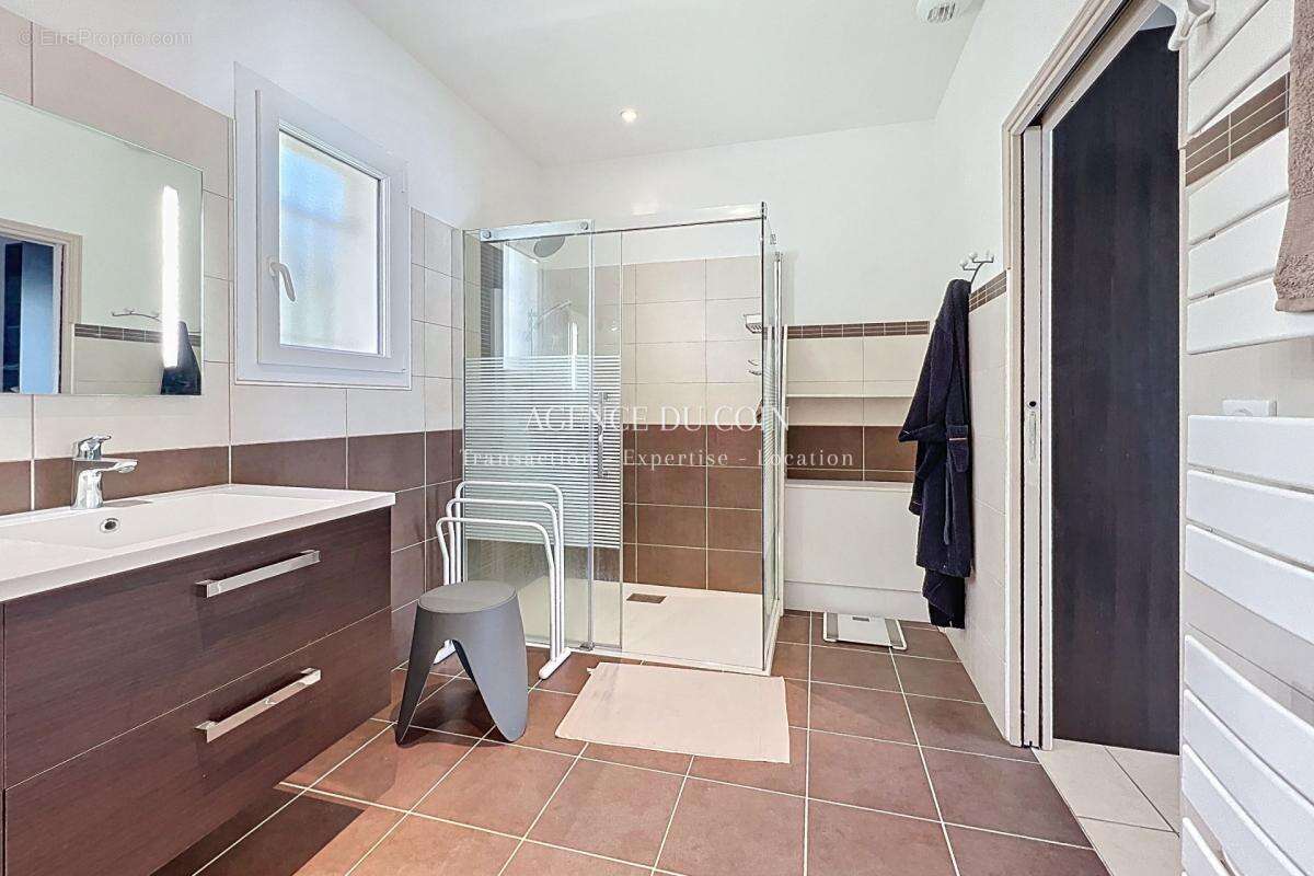 Maison à MOISSAC-BELLEVUE