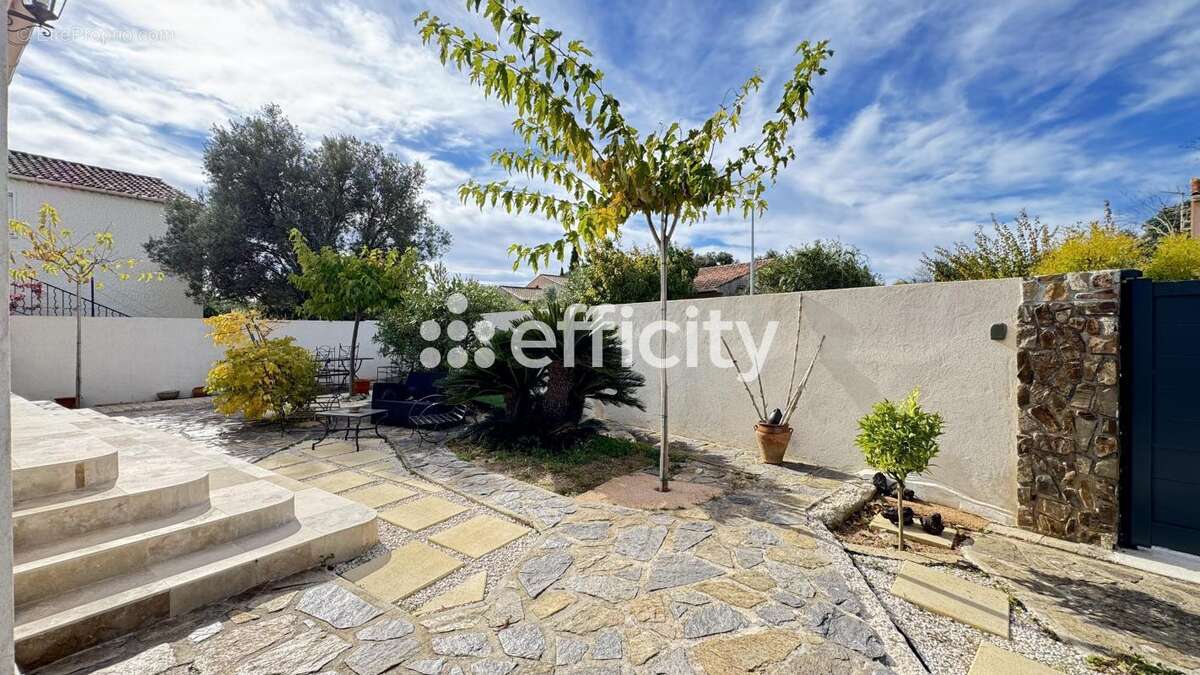 Maison à LA LONDE-LES-MAURES